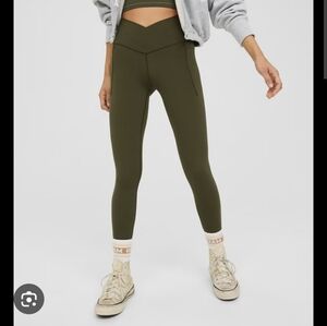 OFFLINE By Aerie Real Me XTRA Crossover High Waisted Pocket Legging